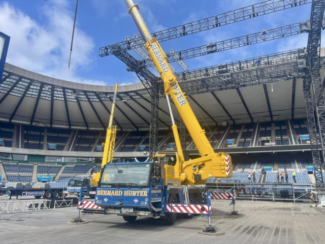 14 Two Liebherr 60t cranes erecting stage for Oasis concert Edinburgh 2025